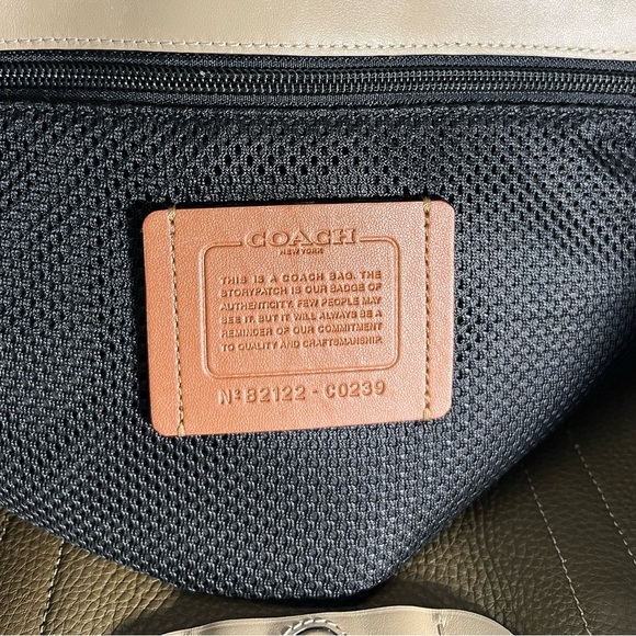 Coach Gotham Tote 34 Leather Bag C0239 Macadamia Pebbled Leather - Picture 12 of 16